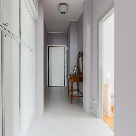 Apartment The Rent - Spacious One-bedroom In Moscova District